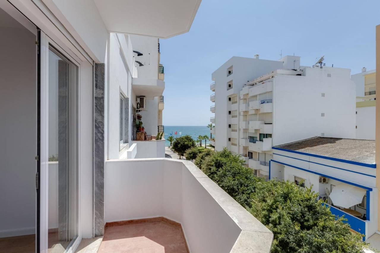 T2 Rosa Dos Ventos, A/C & Terrace - Casas & Papeis Apartment Armacao de Pera Exterior photo